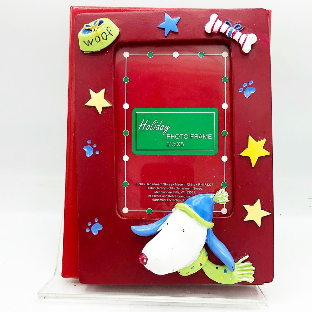 Holiday Dog Frame Christmas holds 3.5" x 5" photo